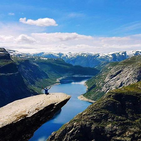 Skanevik Fjordhotel Kültér fotó
